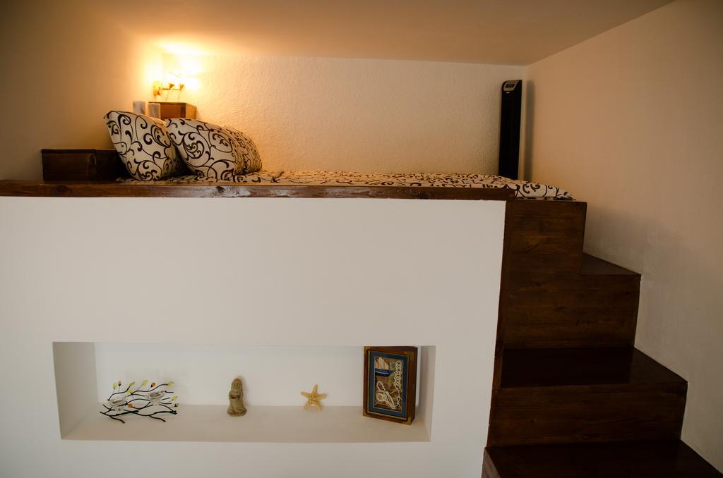 Babylon Apartment On Bukovinskaya Street รีฟเน ภายนอก รูปภาพ